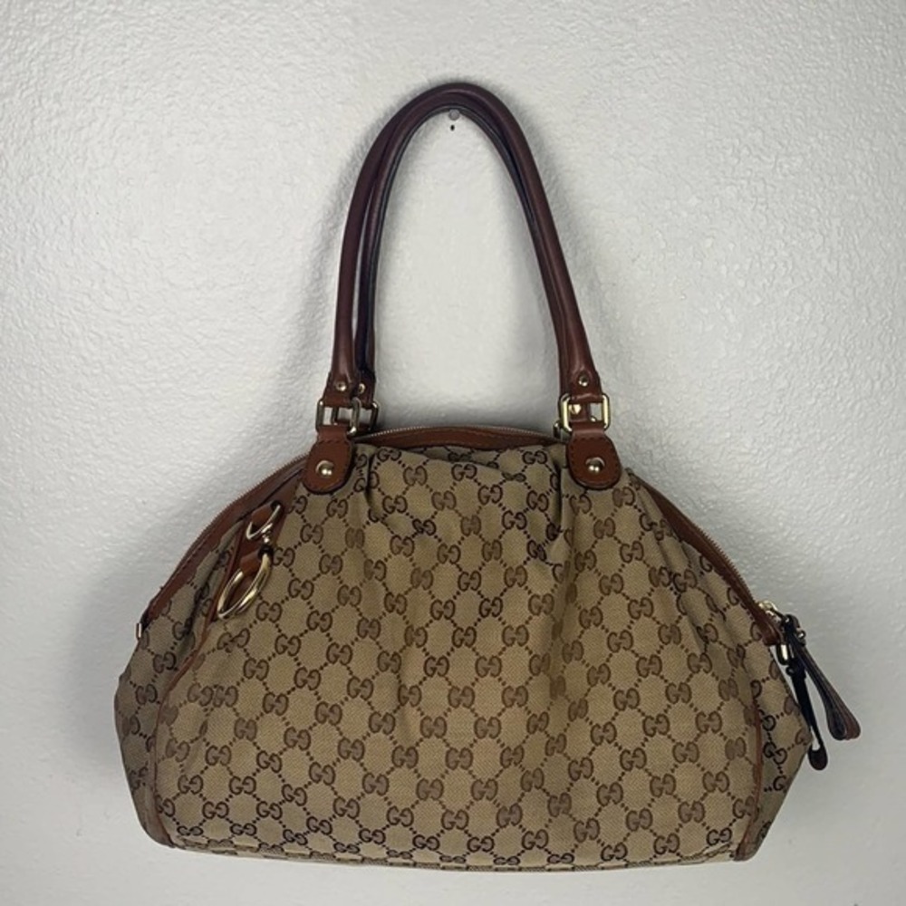 GUCCI Medium GG Canvas Sukey Boston Bag